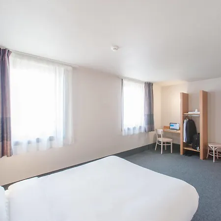 Toulon Hotel