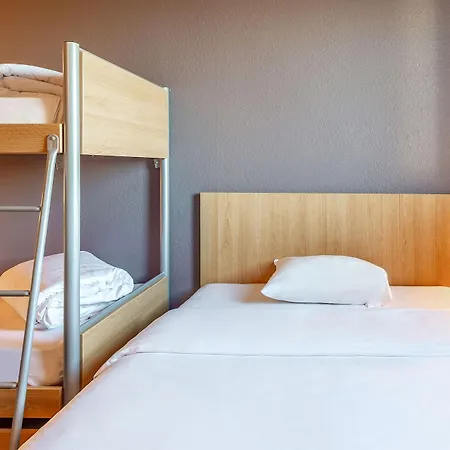 Hotel Toulon 2*