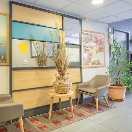 Hotel Toulon 2*