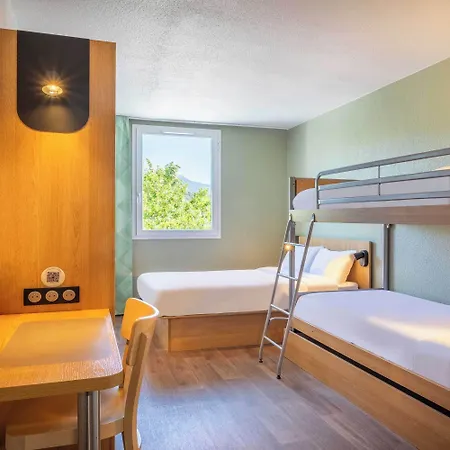 Toulon Hotel